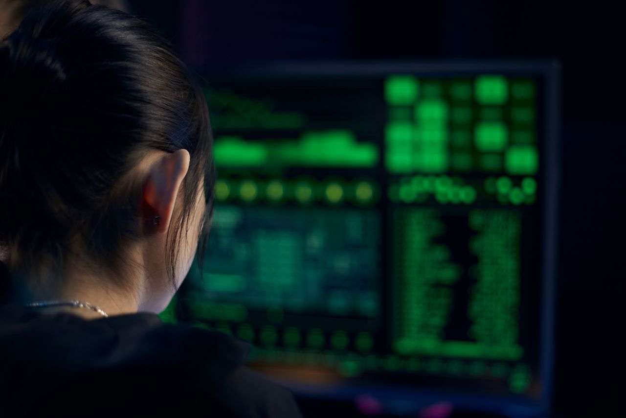 Hackers hijacking Roblox games using fake job offers and malware