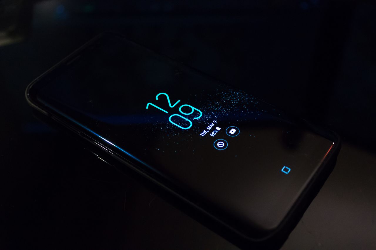 Android local ADB restrictions blocking 127.0.0.1 loopback debugging for Shizuku