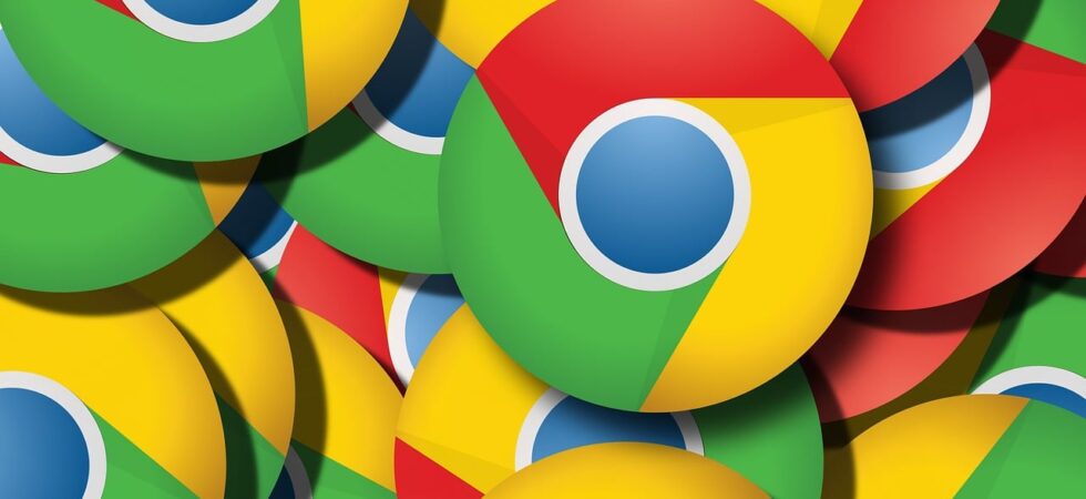 XBOW Chrome exploit chain diagram detailing V8 WebP and Crashpad vulnerabilities